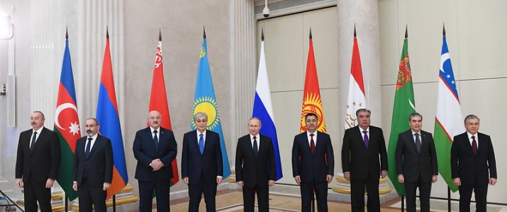 Президент Республики Таджикистан Эмомали Рахмон принял участие в неформальной встрече глав государств-участников Содружества Независимых Государств