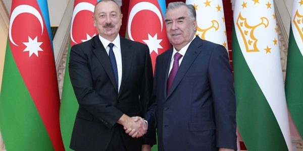 Президент Республики Таджикистан Эмомали Рахмон встретился с Президентом Азербайджанской Республики Ильхамом Алиевым